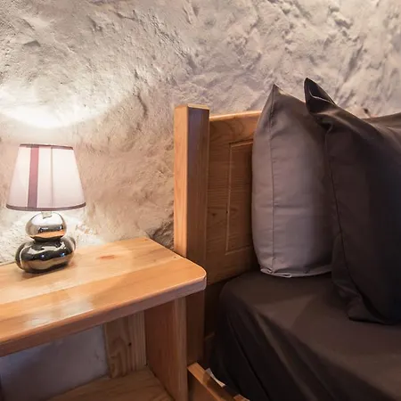 Holiday home Stone Dreams - Namoradeira Calheta de Nesquim